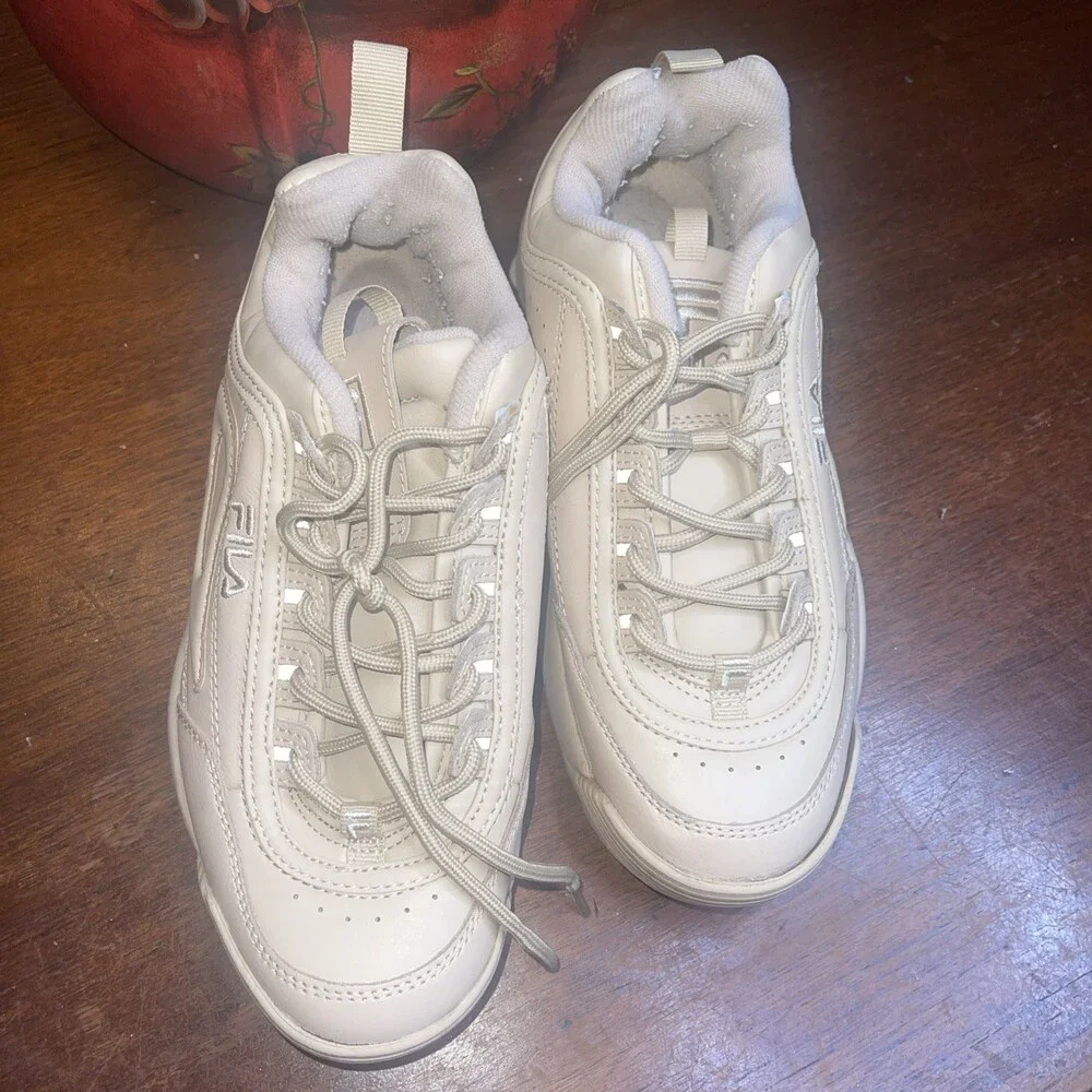 Fila Disruptor 2 Premium Sneakers Size US 8 Tan Chunky Sole LaceUp Fila Logo
